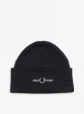 Fred Perry GRAPHIC BEANIE - C4114 102 - Tadolini Abbigliamento